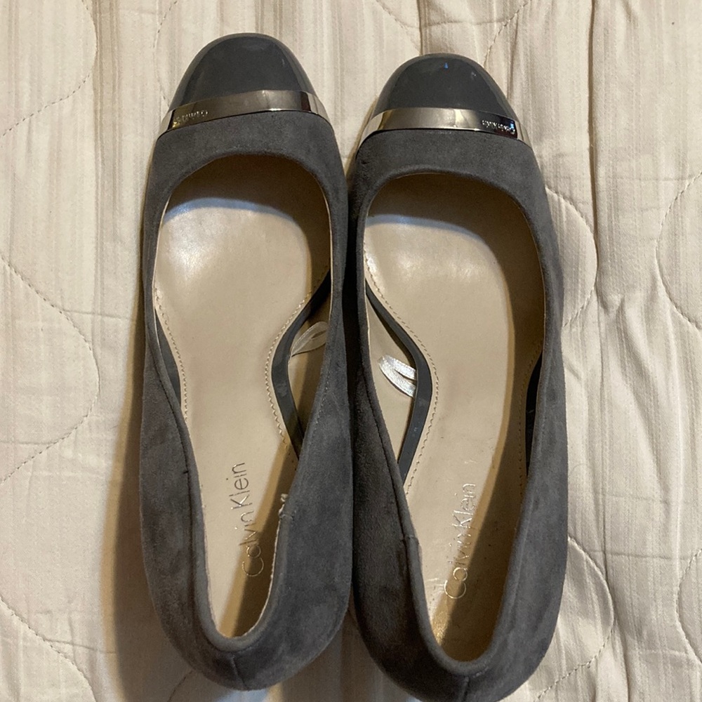 Calvin Klein Womens pump block heels